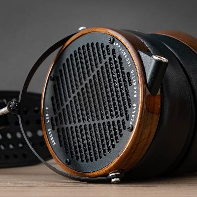 Episode 54: The HEADPHONE Show Live Stream with special guest Grover Neville Episode 54: The HEADPHONE Show Live Stream with special guest Grover Neville