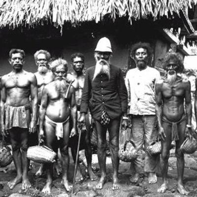 S8 Ep289: Guest: Cleo Paskal. The Solomon Islands remain heavily influenced by China, leading to social decay and the suppression of democratic voices like the late Daniel Suidani. Paskal urges Australia to combat corruption by targeting funds flowing into their ba