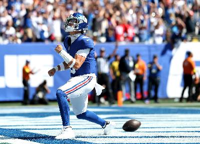 Top Five Games to Watch This Weekend, Drip Drill with Mike Ryan Ruiz, And the NFL's greatest people with Jourdan Rodrigue
