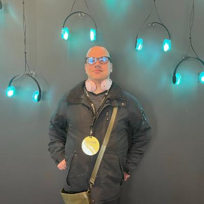 Minidokumentär om musikbranschen: Från nedladdning till AI (2023) Minidokumentär om musikbranschen: Från nedladdning till AI (2023)