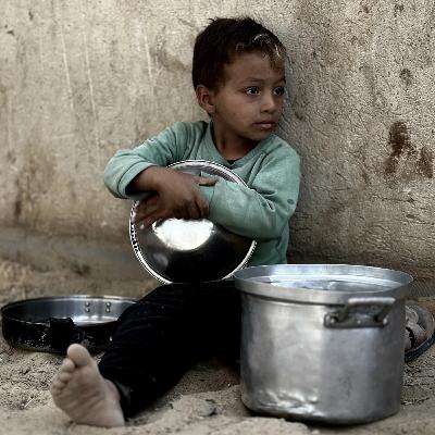 Gaza aid crisis deepens as food centres shut down