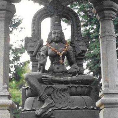 The five Kavyas in Tamil