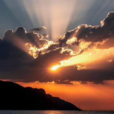 LA LUCE NEL BUIO