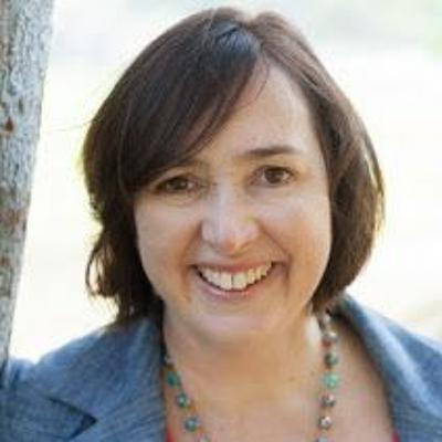 Episode 35 - Pitch Expert Laura Brennan Episode 35 - Pitch Expert Laura Brennan