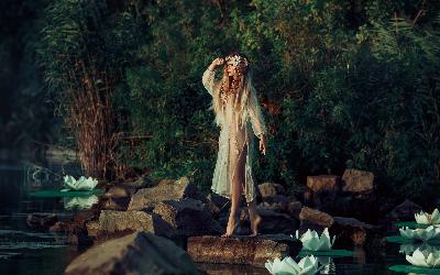 25 – How to Honor the Healing Cycle (and why we still struggle with “I should be beyond this by now”)