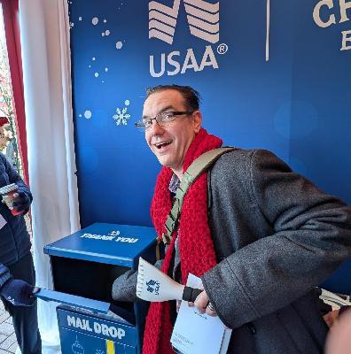 Hallmark Holidays: Christmas at Crown Center -Preview-