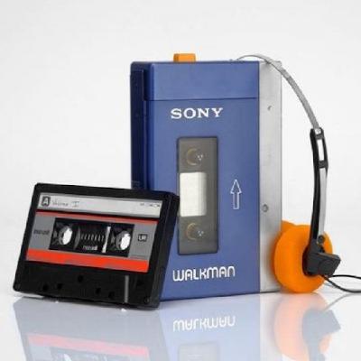 House Deluxe Presents "Back To The Old School" : 80's & 90's Vol 1