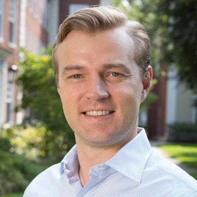 Ep. 82: Service quality in the financial advisory industry