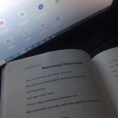 #1 Menyayangi Dalam Diam