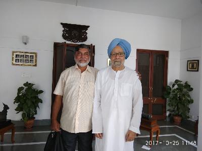 Dr. Manmohan Singh I knew Dr. Manmohan Singh I knew