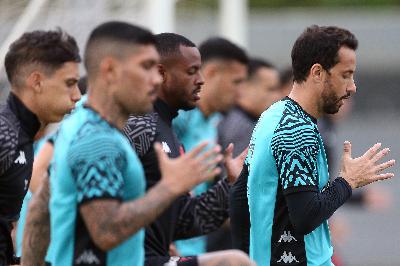 Dez jogos movimentam a 24ª rodada da Série B, entre sexta-feira e domingo