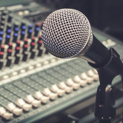 28-11: Detenido proceso de subasta del espectro radioeléctrico. 28-11: Detenido proceso de subasta del espectro radioeléctrico.