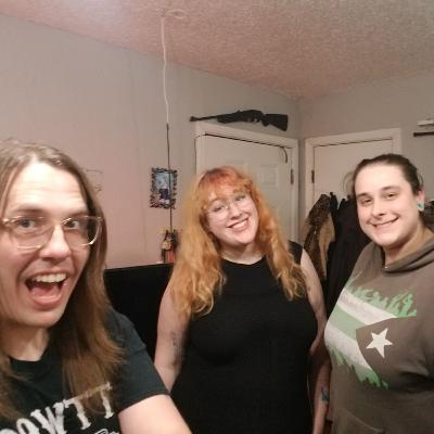 Episode 9 - The Forty Four Million Dollar Butthole with Hannah Weaver