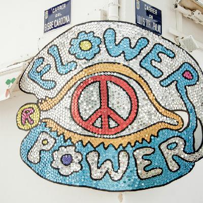 FG MUSIC STORY LES FOIS OÙ LA MUSIQUE, L’ÉLECTRO ONT ACCOMPAGNÉ L’HISTOIRE : PLUTÔT IBIZA QUE VIETNAM, LE FLOWER POWER PLUTÔT QUE LA GUERRE