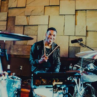 Eclectic Soundtrax Podcast #88 w/ Omar Jahwar II of 2Lot Eclectic Soundtrax Podcast #88 w/ Omar Jahwar II of 2Lot