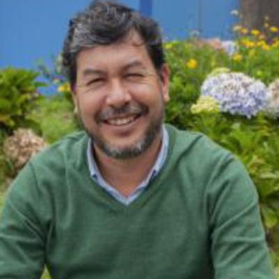 Tertuliando con Gerardo Hernández Tertuliando con Gerardo Hernández