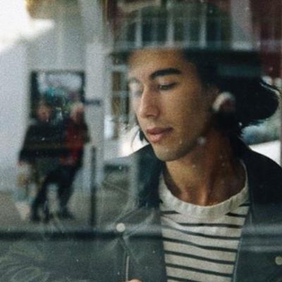 Работа стилистом, продвижение брендов в Европе и адаптация во Франции.