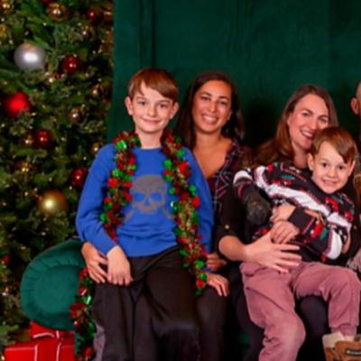 Ep. 67 - "What will you get your mom?" with Theo 🎄 Ep. 67 - "What will you get your mom?" with Theo 🎄