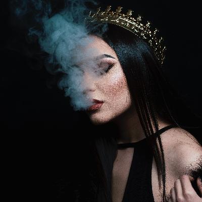 Clubbing Queen - Episode 35 of Worlds Collide