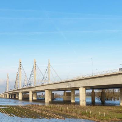 #36 Ook een brug gaat met pensioen #36 Ook een brug gaat met pensioen