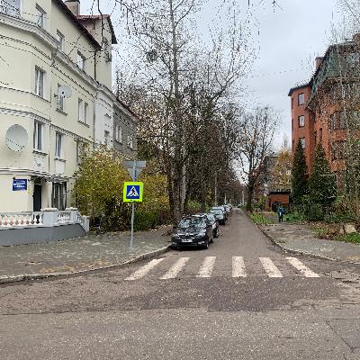 Улица Менжинского: бездетный годос с флюидным автодвижением Улица Менжинского: бездетный годос с флюидным автодвижением