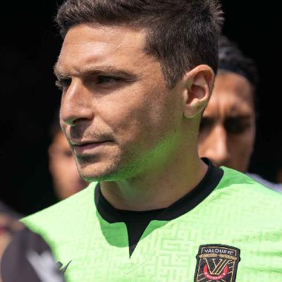 Jonathan Viscosi: Professional Soccer Player, Sports & Performance Psychology. When you "MuSt win"!