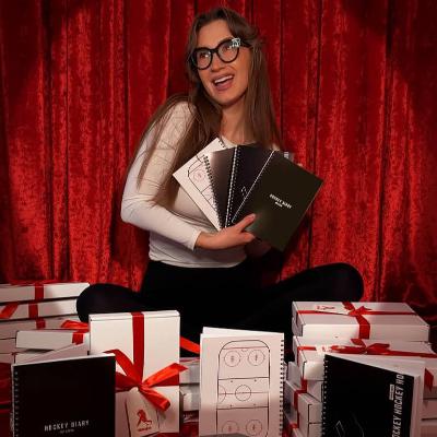 Hockey Diary / Из хоккеистки в бизнес-леди. Мария Бодрикова о создании хоккейных дневников для тренеров и игроков Hockey Diary / Из хоккеистки в бизнес-леди. Мария Бодрикова о создании хоккейных дневников для тренеров и игроков