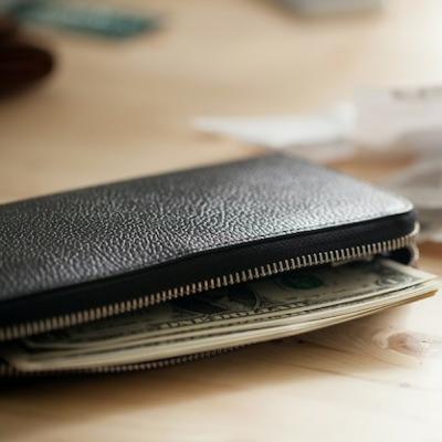 The Missing Wallet (one-minute story)