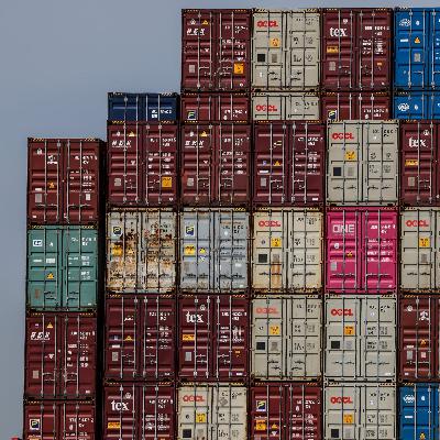 Who pays for tariffs?