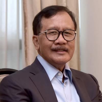 #1 Supramu Santosa (Chairman at Supreme Energy)