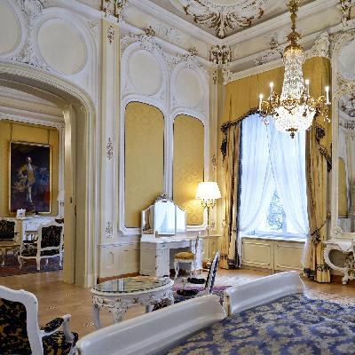 Von Wien nach Istanbul: Glamour im Hotel Imperial, Wandern auf dem Sultans Trail mit Martin Zinggl Von Wien nach Istanbul: Glamour im Hotel Imperial, Wandern auf dem Sultans Trail mit Martin Zinggl