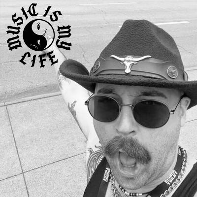 12. MIKEY ARTHUR: Happy In A Round Room (THE GLOOM IN THE CORNER)