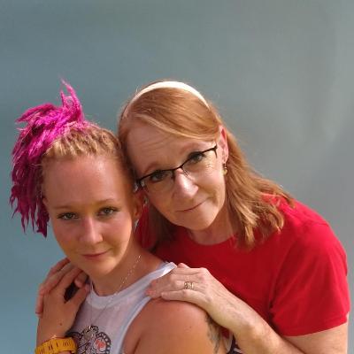 Reality Winner’s mom calls on President Biden to grant her daughter clemency