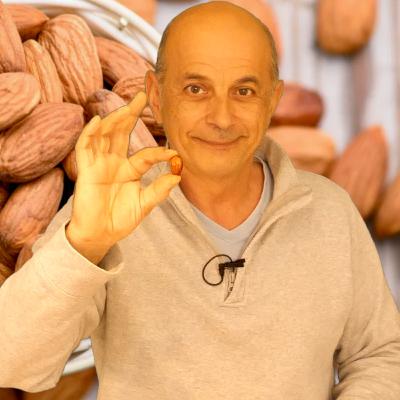 POURQUOI ADOPTER LE LAIT D'AMANDES, LES BIENFAITS [2024]