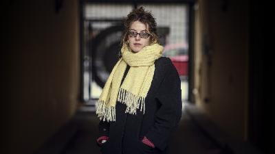 Veckans gräv 32: Hon avslöjade att unga högerextrema tjejer var AI-genererade