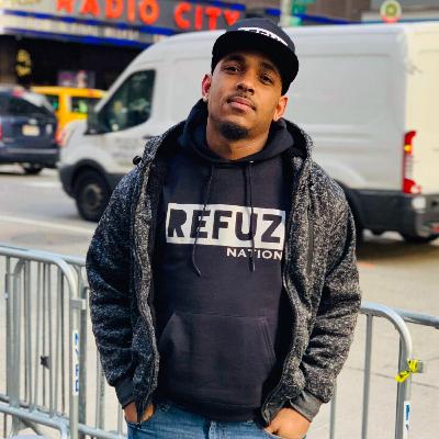 Fatherhood with a 21st Century Upbringing Twist Fatherhood with a 21st Century Upbringing Twist