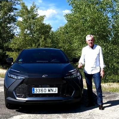 DOS EN LA CARRETERA T04C046 Nanocar eléctrico de Silence. Coches autónomos y problemas en la red. Toyota C-HR 200H (04/08/2024) DOS EN LA CARRETERA T04C046 Nanocar eléctrico de Silence. Coches autónomos y problemas en la red. Toyota C-HR 200H (04/08/2024)