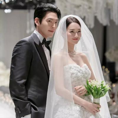 Ep156婚姻,不該是依附——從「半個人」到「完整的人」,我們終於學會怎麼相遇。 Ep156婚姻,不該是依附——從「半個人」到「完整的人」,我們終於學會怎麼相遇。