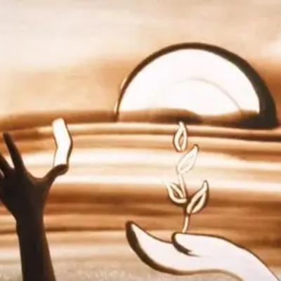 Il (ri)-posizionamento strategico di ENI: tra narrazione patinata e realtà scomoda