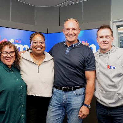 SA legend Francois Pienaar drops in on Kfm Mornings