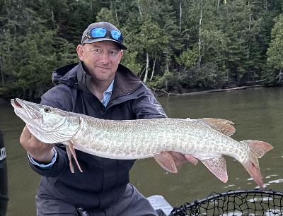 295: Musky Patterns and Canada Talk