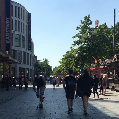 Ep. 4 Nge-BAR: Potong Rambut, JKT 48 dan BLT ala Pemerintah Jerman