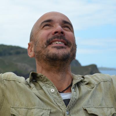 POR QUÉ ESTAMOS RENUNCIANDO A NUESTROS TRABAJOS EN MASA? POR QUÉ ESTAMOS RENUNCIANDO A NUESTROS TRABAJOS EN MASA?