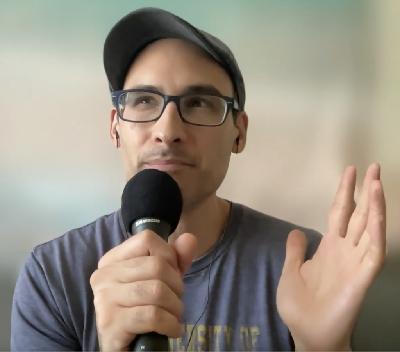 106. How I Leverage My Podcast at Academic Conferences