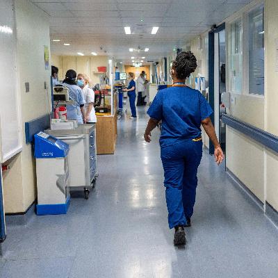 Gesundheit in Europa - Briten und Franzosen kämpfen mit Engpässen