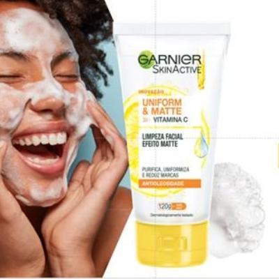 Garnier SkinActive Uniform & Matte