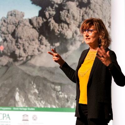 La protección de los paisajes volcánicos. Geoparques y turismo volcánico
