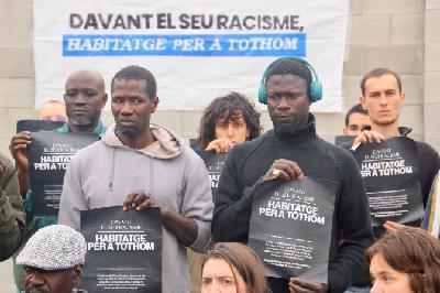 El B9, hores abans del desnonament: "Ens deixen al carrer a les portes de Nadal"