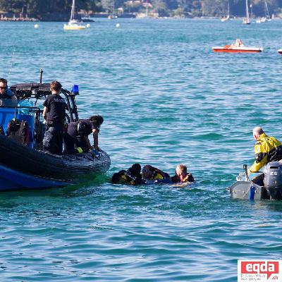 Noyades 1/5 - Un corps dans les algues