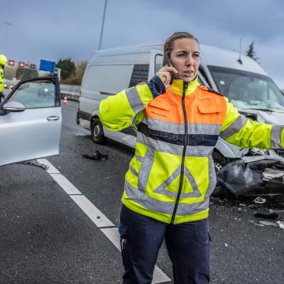 #8 - Weginspecteur naar ongeval: bestuurder mogelijk onder invloed #8 - Weginspecteur naar ongeval: bestuurder mogelijk onder invloed